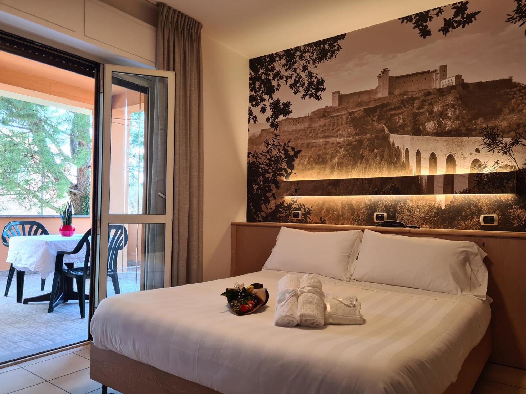 Hotel Cladan Assisi Exterior foto