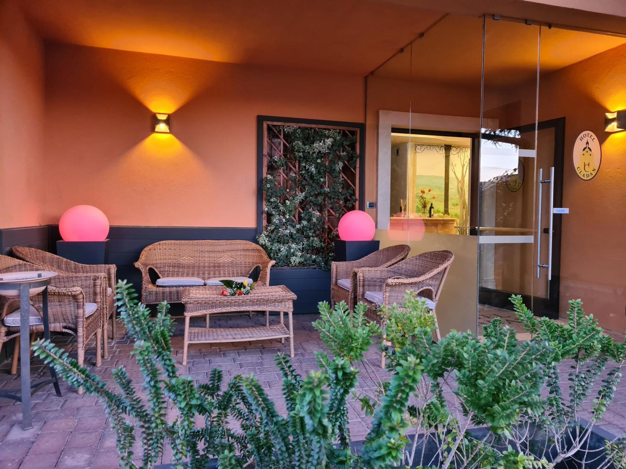Hotel Cladan Assisi Exterior foto