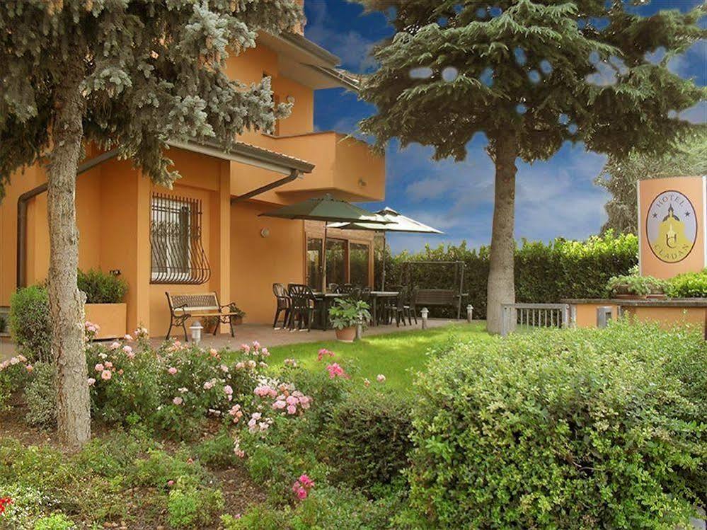 Hotel Cladan Assisi Exterior foto